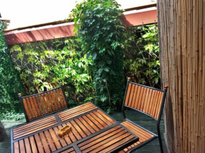 Domik u Plyazha Guest House